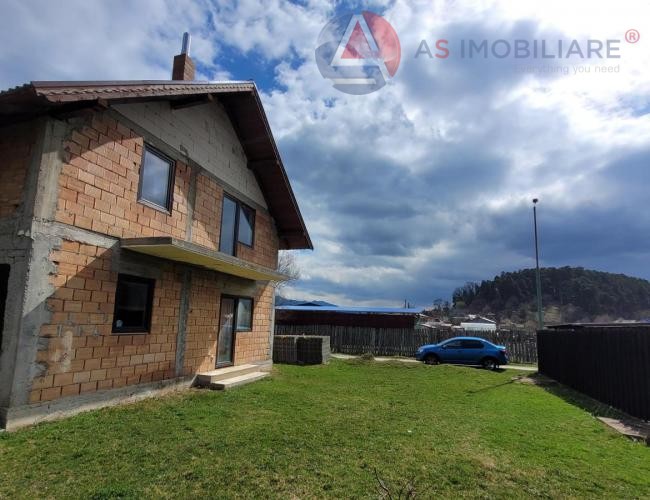 Casa intr-o zona linistita, Vulcan, Brasov
