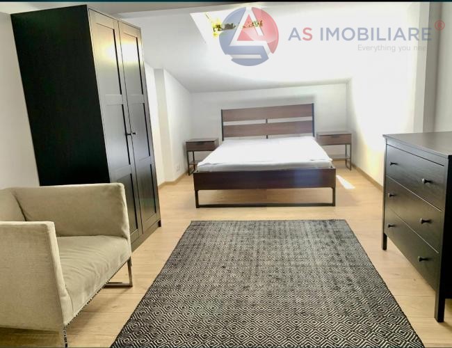 Oportunitate! Apartament 3 camere zona centrala, Brasov