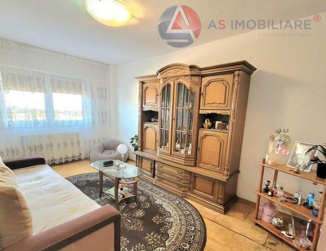 Oportunitate de investiție în cartierul Astra: Apartament luminos cu 3 camere, decomandat