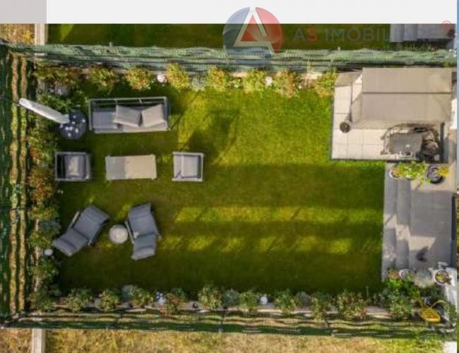 O casa deosebita situata intr-un ansambu de case insiruite, Otopeni