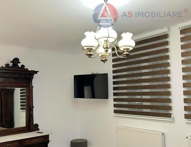 Oportunitate! Apartament 3 camere la Mansarda cu vedere spre Tampa