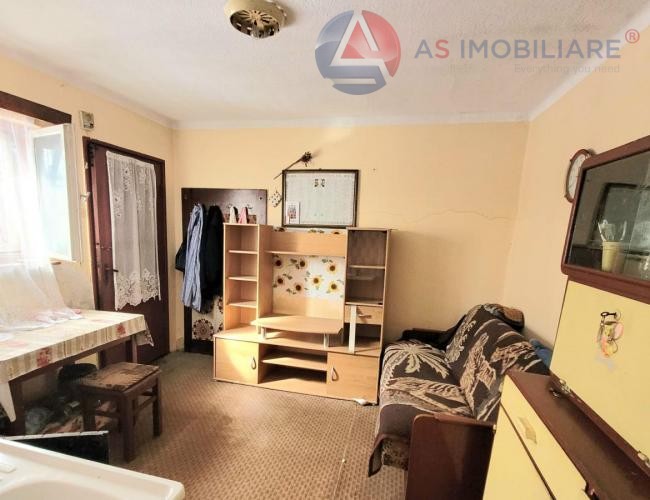 Casa intr-o zona linistita, Cristian, Brasov