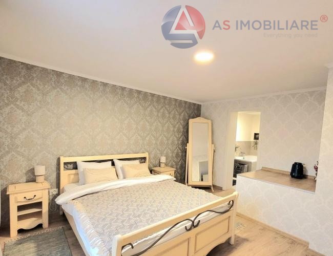 Oportunitate investitionala Casa cu 2 apartamente in zona Scheii Brasovului