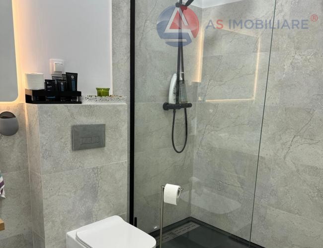 O casa deosebita situata intr-un ansambu de case insiruite, Otopeni