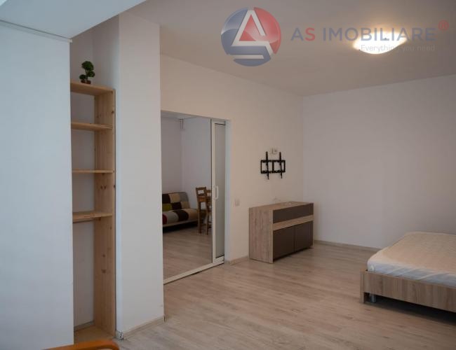 Studio Modern cu Aer Istoric – Centrul Vechi, Brașov