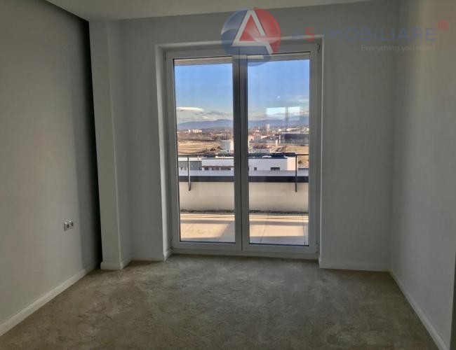 Penthouse la inaltime cu terasa de 169mp, Tractorul
