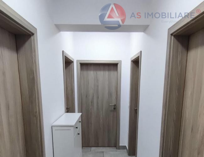Apartament 2 camere zona Tractoru, Coresi