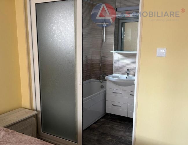Apartament 3 camere modern cu suprafata generoasa de 90mp, Pictor Luchian, Brasov