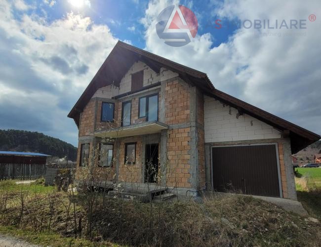 Casa intr-o zona linistita, Vulcan, Brasov