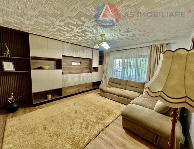 Apartament 3 camere – renovat, parter, zona Crângului – Sfântu Gheorghe
