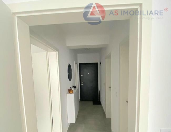 Apartament 2 camere zona Tractoru, Coresi