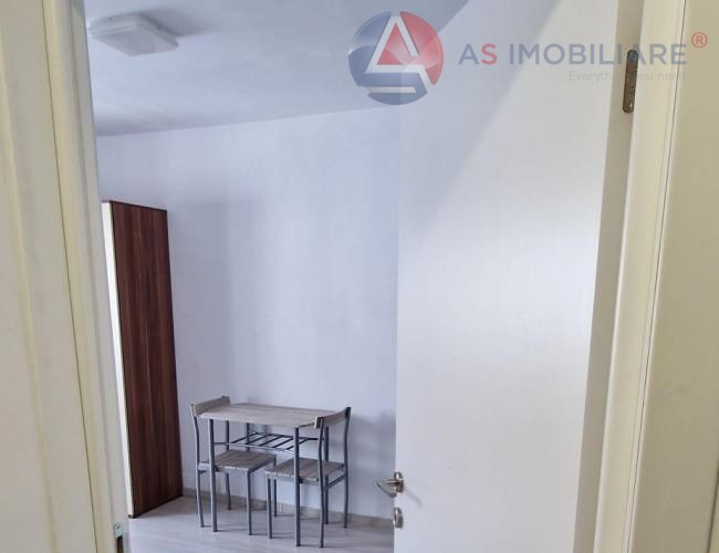 Garsonieră Modernă în Noua – Gata de Mutat