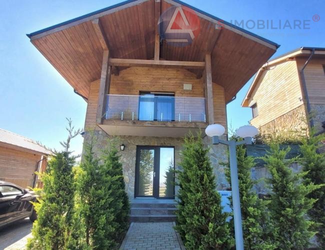 Casă de vacanță modernă P+M (Construcție 2023) – Teren 400 mp, Șemineu & Vedere Panoramică, Rasnov- Glajerie