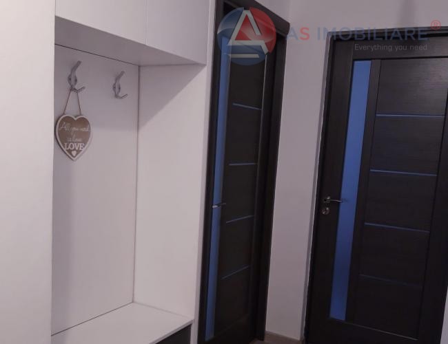 Apartament 2 camere, zona Centru Civic, Brasov