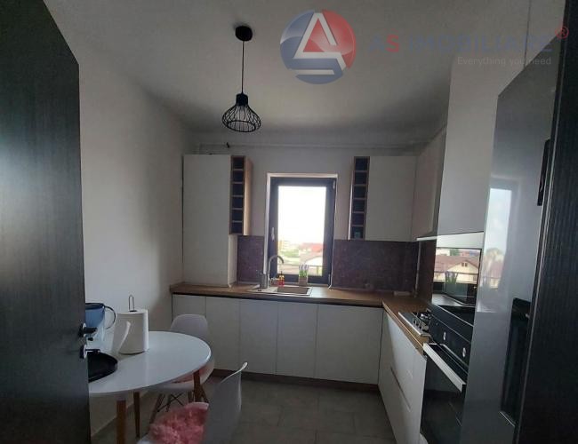 Apartament 2 camere intr-o zona linistita a cartierului Tractoru, Coresi