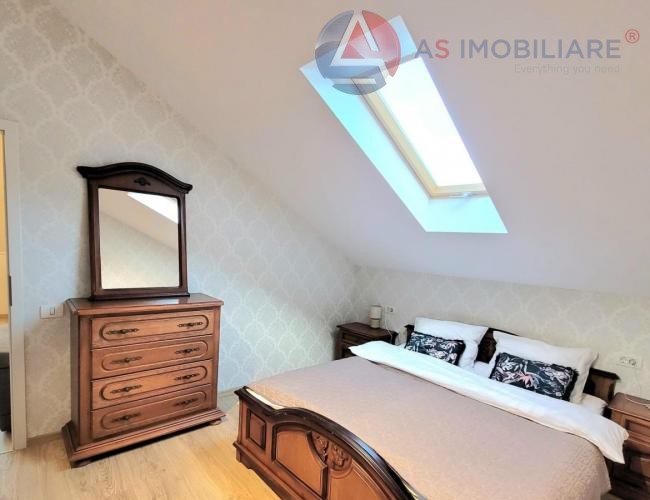 Oportunitate investitionala Casa cu 2 apartamente in zona Scheii Brasovului
