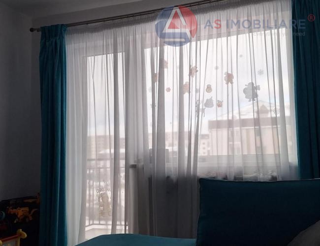 Confort și Stil la 5 minute de Coresi – Apartament 2 Camere + Loc de Parcare 
