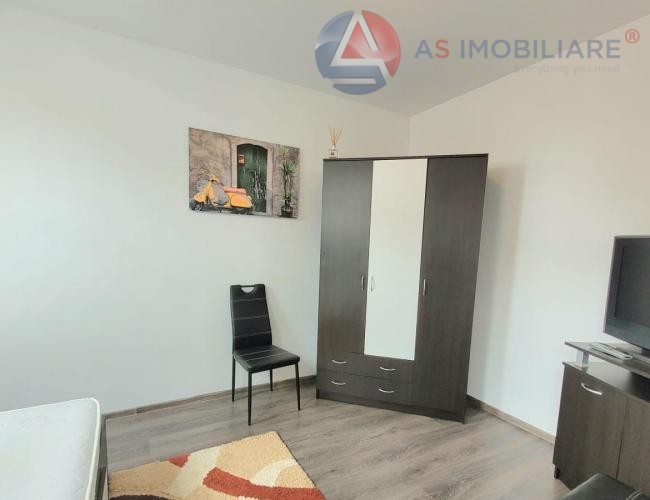Apartament 3 camere, zona Coresi, Brasov