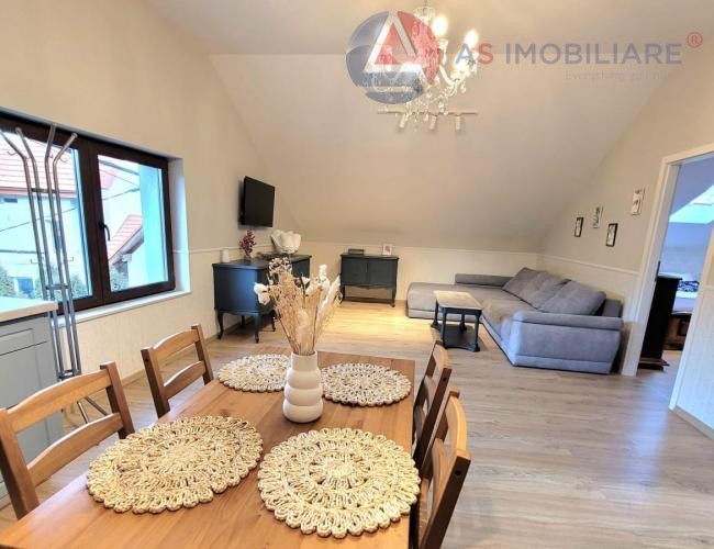 Oportunitate investitionala Casa cu 2 apartamente in zona Scheii Brasovului