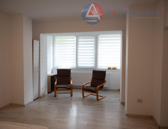 Studio Modern cu Aer Istoric – Centrul Vechi, Brașov