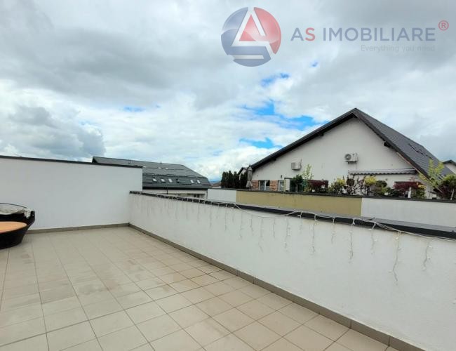 Apartament 3 camere, zona Coresi, Brasov