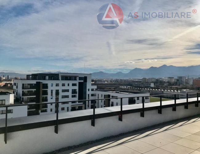 Penthouse la inaltime cu terasa de 169mp, Tractorul